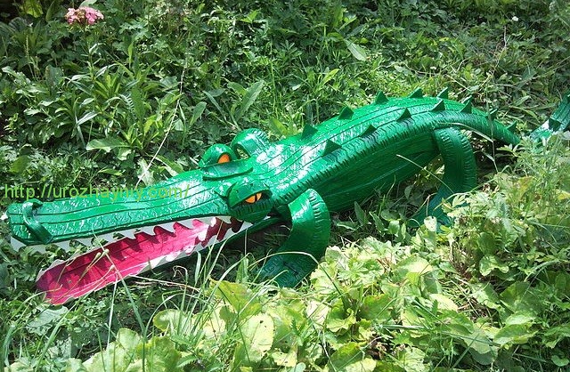 Крокодил из покрышки