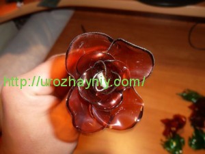 Роза из пластиковой бутылки