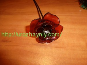 Роза из пластиковой бутылки