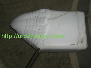 Аист из пластиковых бутылок