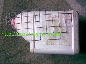 Аист из пластиковых бутылок