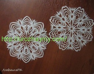 Как красиво вырезать снежинки