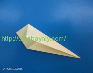 Как красиво вырезать снежинки