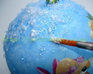 Декупаж елочного шара своими руками. Мастер-класс Елены Сухотиной