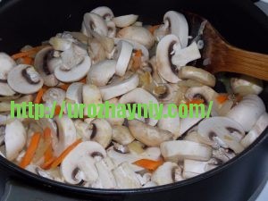 Куриный суп с грибами