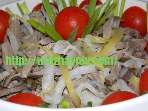 Салат из свиного сердца